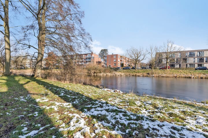 Foto 21 van Brederostraat 3