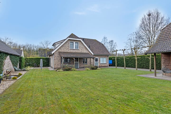 Photo 2 of Klaproos 1