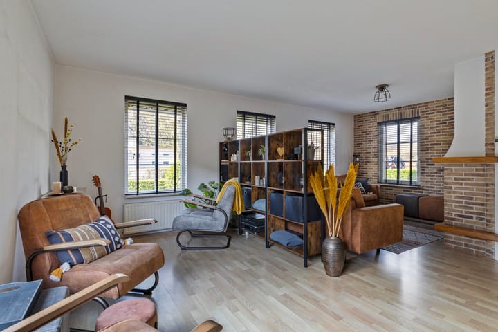 Photo 6 of Klaproos 1