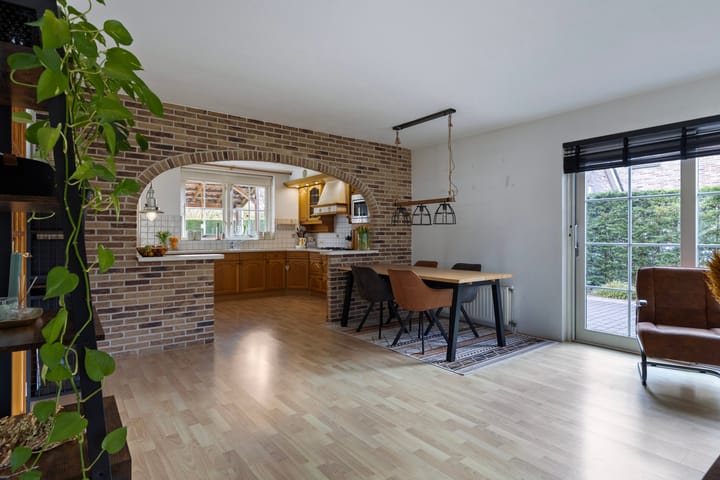 Photo 7 of Klaproos 1