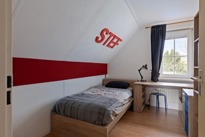 Photo 18 of Klaproos 1