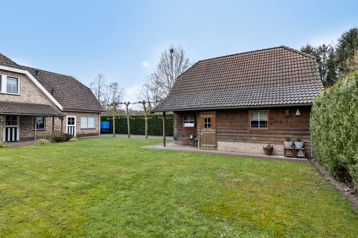 Photo 25 of Klaproos 1