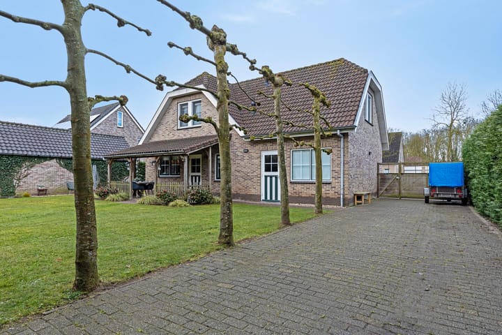 Photo 28 of Klaproos 1