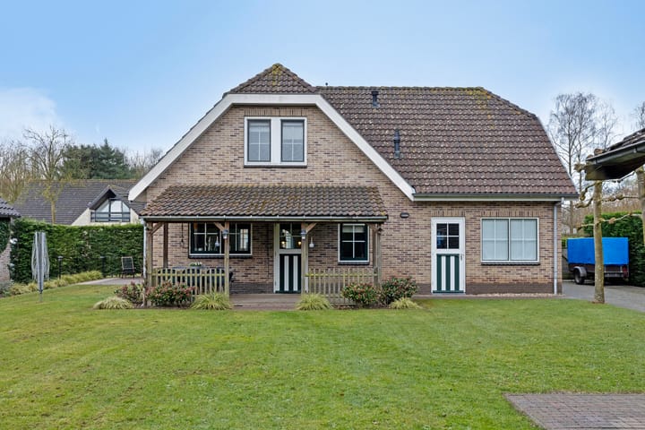 Photo 33 of Klaproos 1