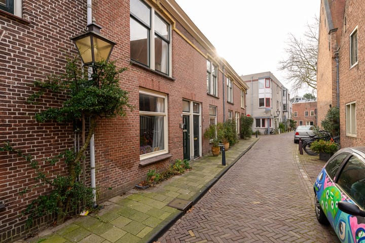 Foto 2 van Lange Lijsbethsteeg 6-A