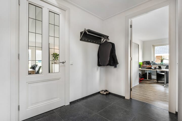 Foto 22 van Rijksweg 25