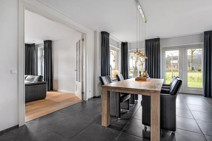 Foto 26 van Rijksweg 25