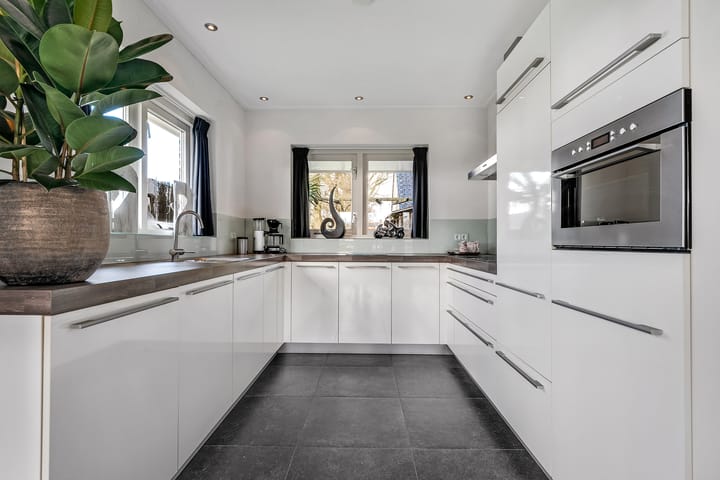 Foto 28 van Rijksweg 25