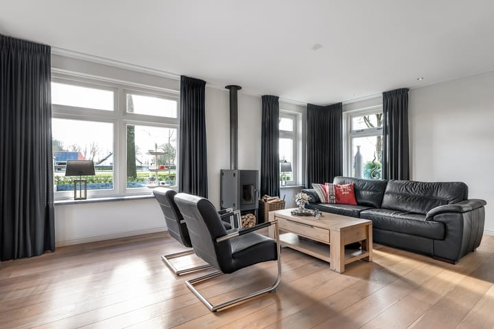 Foto 32 van Rijksweg 25