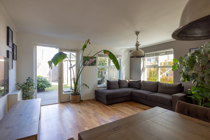 Foto 2 van Veenwortelstraat 2