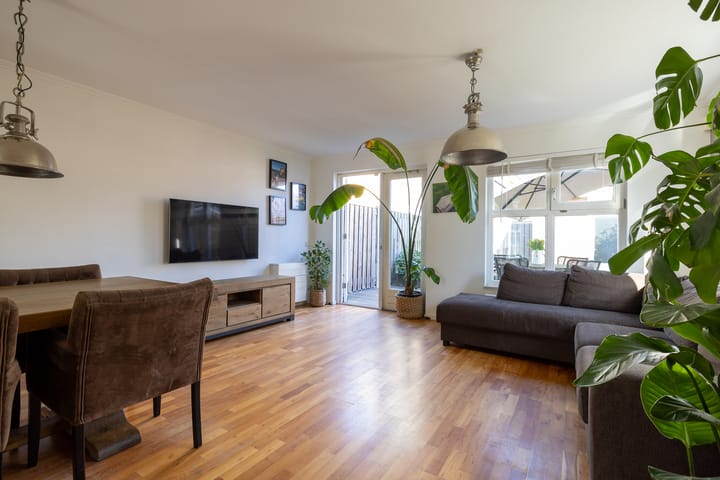 Foto 6 van Veenwortelstraat 2