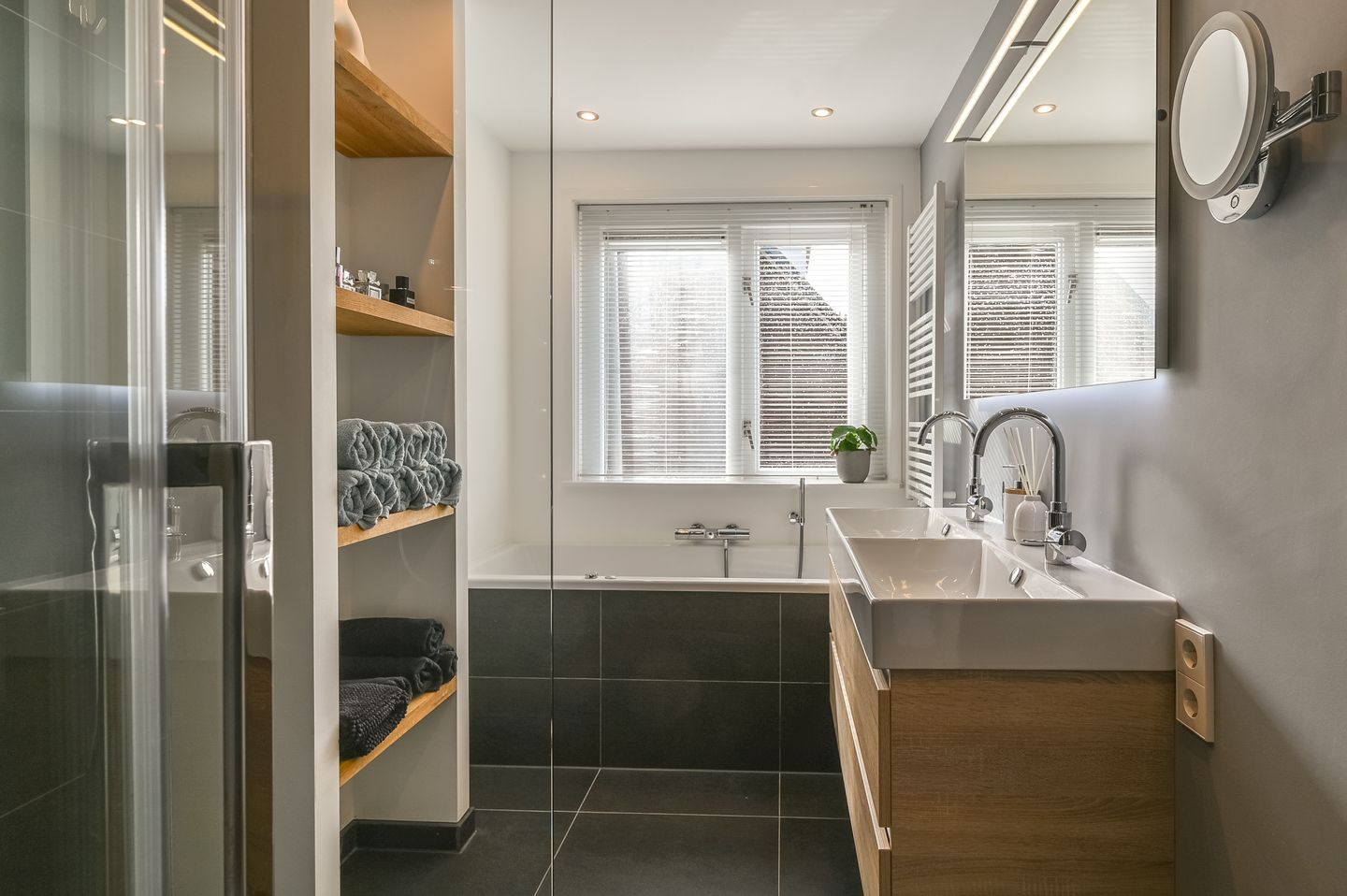 Foto 19 van Lindenlaan 53