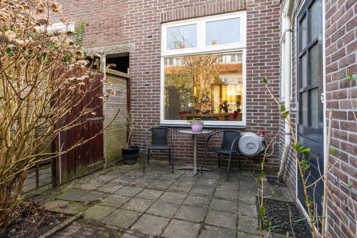 Foto 24 van van Beverwijckstraat 17