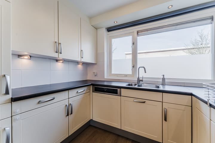 Foto 13 van Haringvlietlaan 40