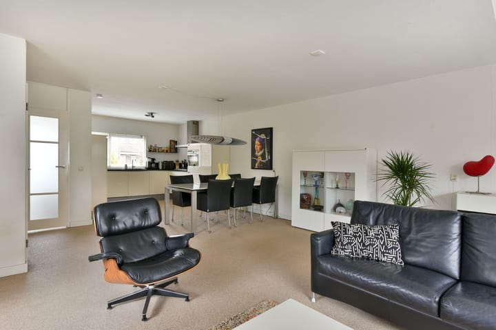 Foto 6 van Binnenplaats 10