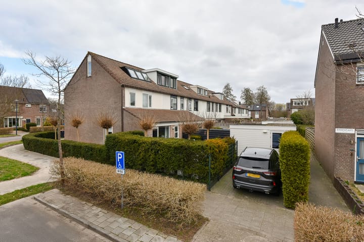 Foto 27 van Binnenplaats 10