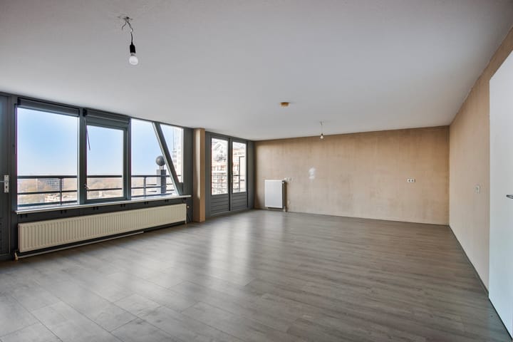 Foto 8 van Eemstein 307