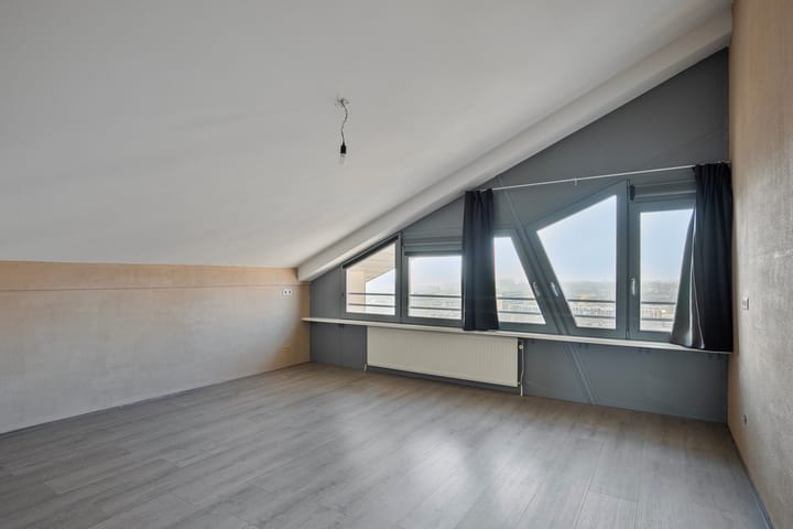 Foto 20 van Eemstein 307