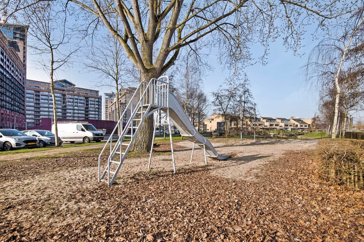 Foto 30 van Eemstein 307