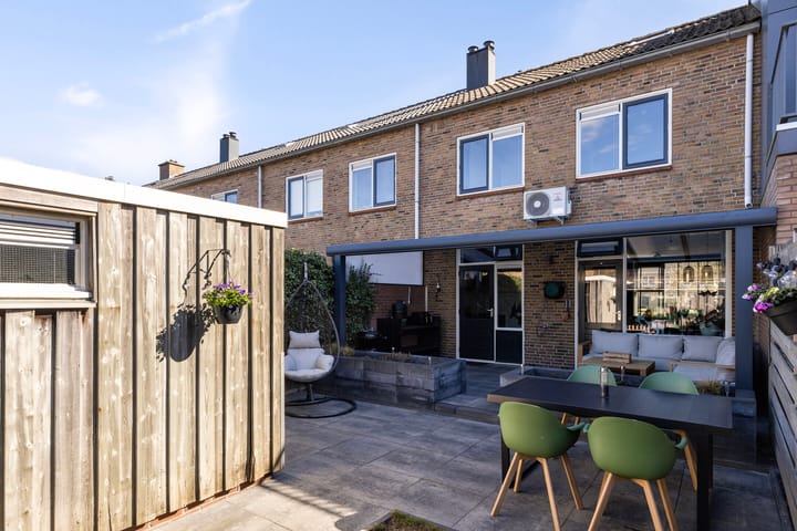 Foto 22 van Nobellaan 387