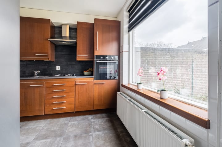 Foto 12 van Uithoornseweg 8