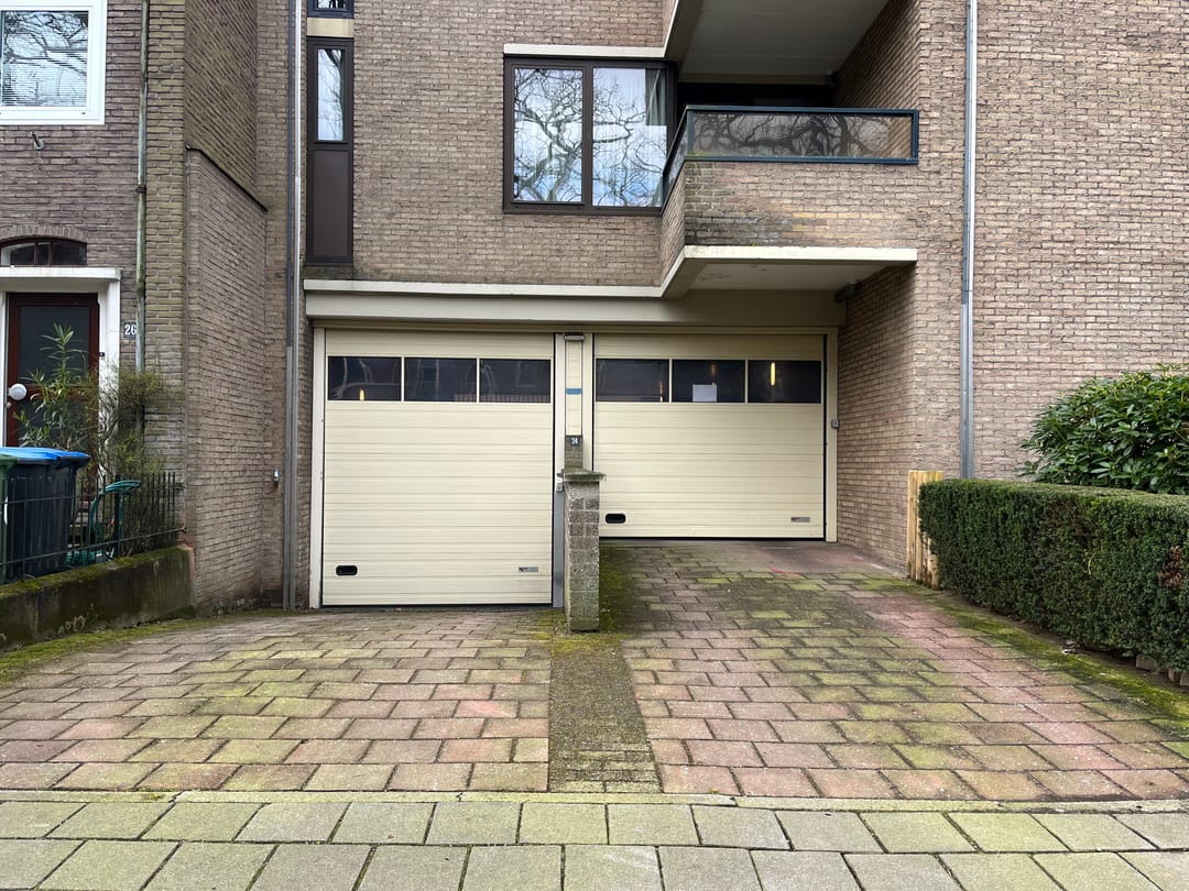 Photo 1 of Staringstraat 24 VII