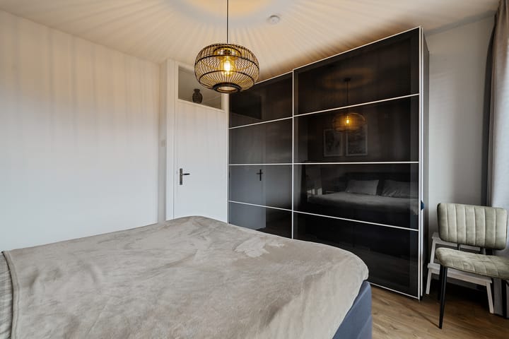 Foto 12 van Waalstraat 137