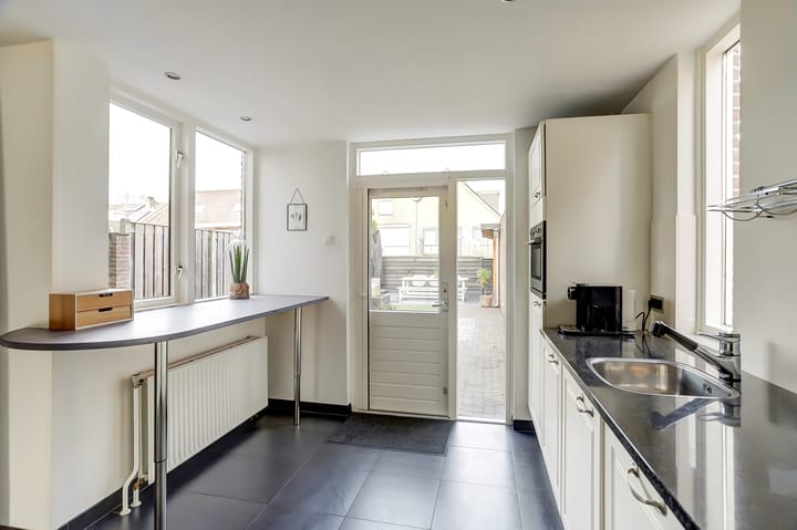 Foto 15 van Dijkstraat 92-C