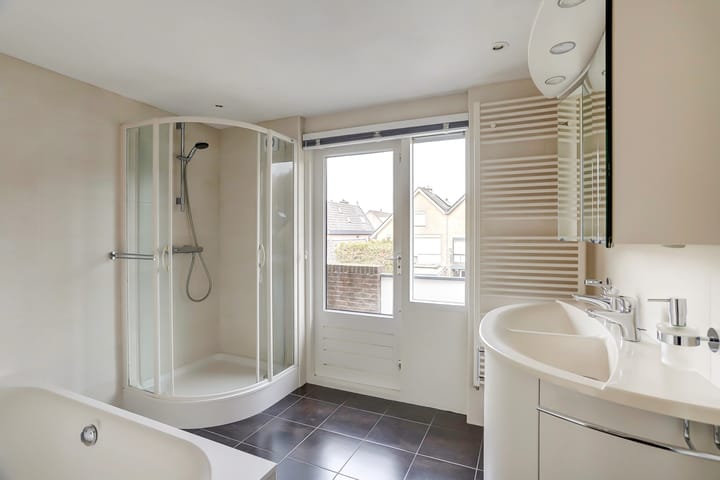 Foto 21 van Dijkstraat 92-C