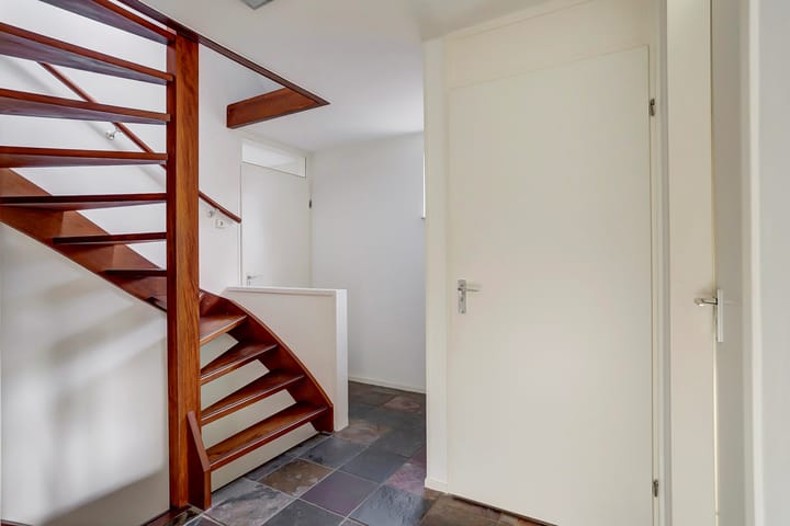 Foto 33 van Dijkstraat 92-C