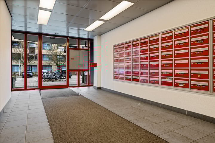 Foto 31 van Waalstraat 137