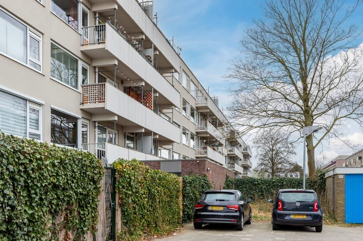 Foto 38 van Adenauerlaan 75