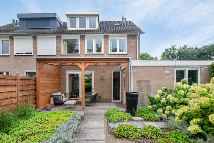 Foto 33 van Dieric Boutsstraat 20