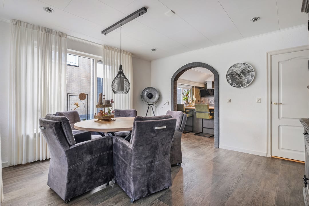 Photo 7 of Zuideropgaande 10