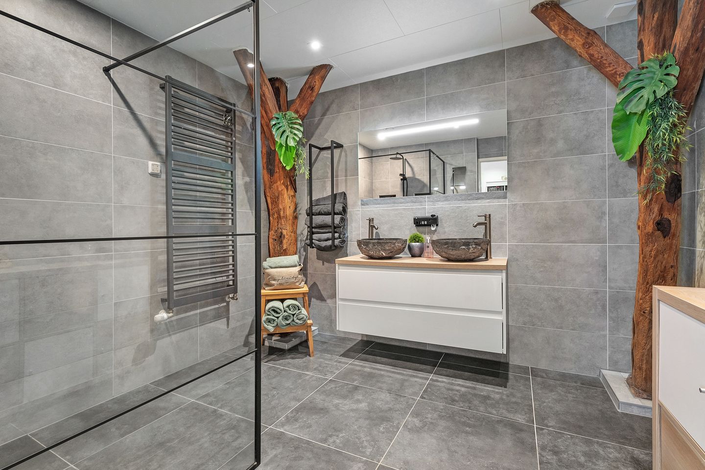 Photo 19 of Zuideropgaande 10