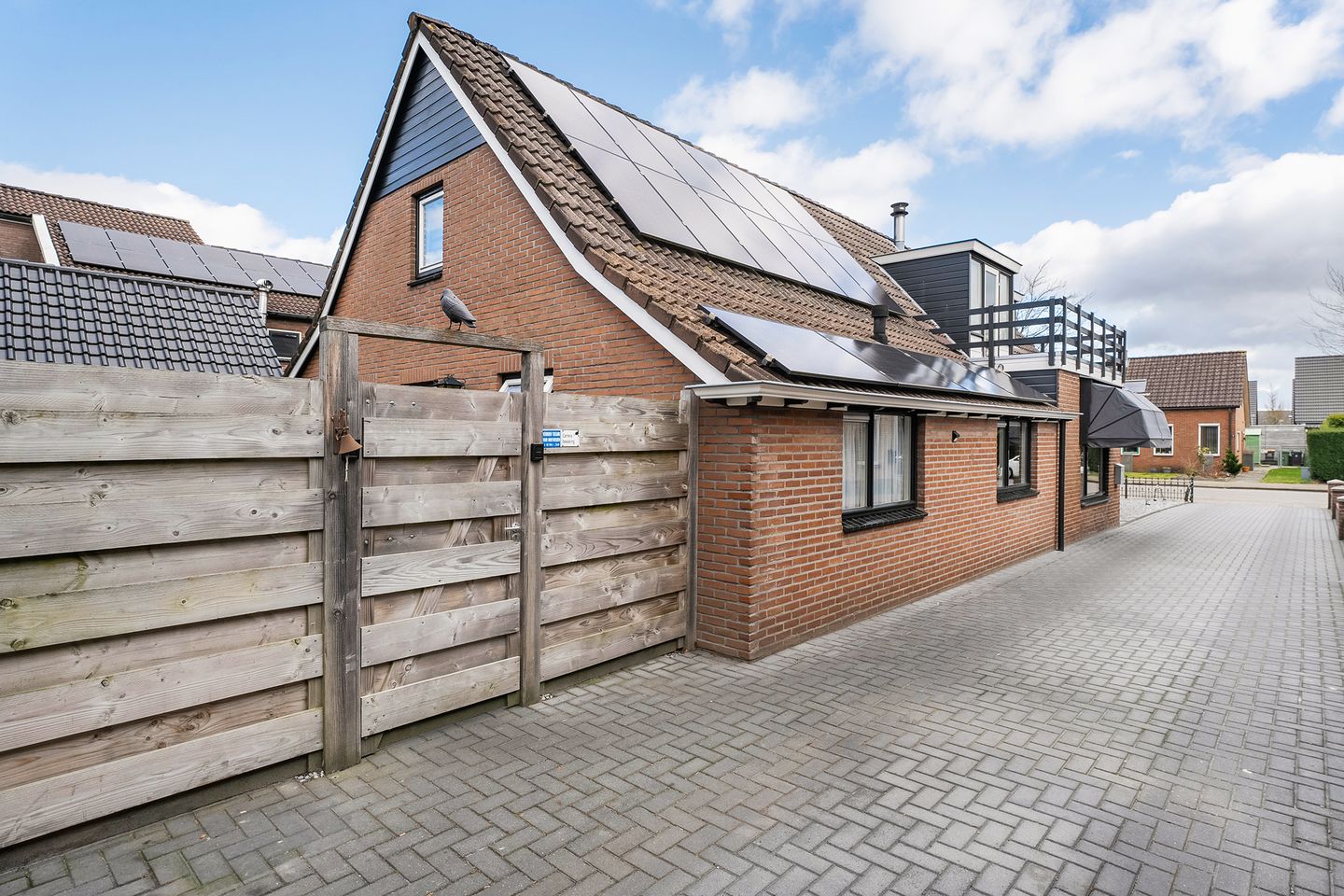 Photo 49 of Zuideropgaande 10