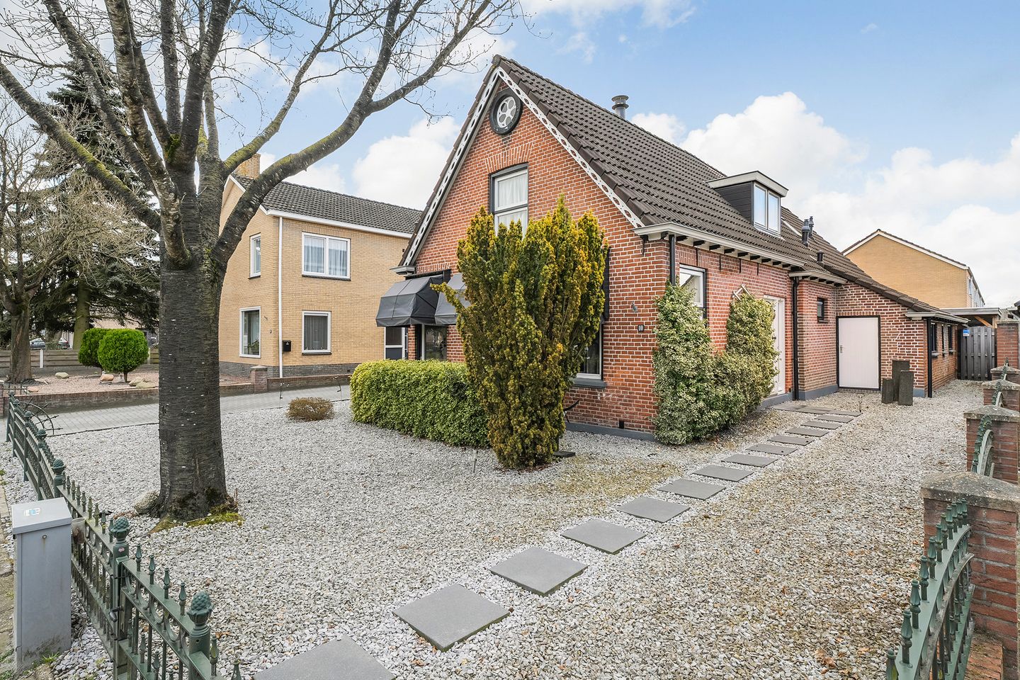 Photo 55 of Zuideropgaande 10