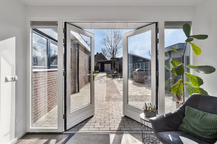 Foto 42 van Dokter P.A. Cornethof 1