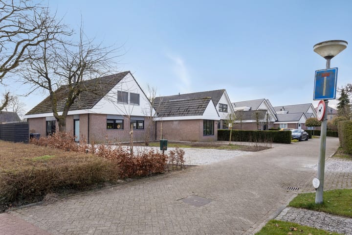 Foto 52 van Dokter P.A. Cornethof 1