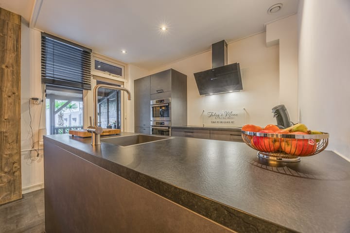 Foto 16 van Kardinaalsmuts 71