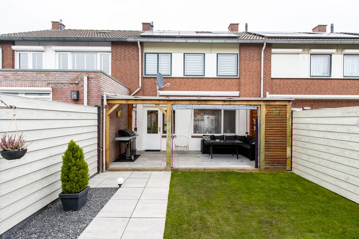 Photo 2 of C.H. van Maanenstraat 32