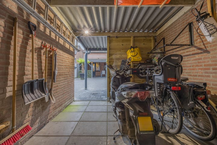 Foto 32 van Kardinaalsmuts 71