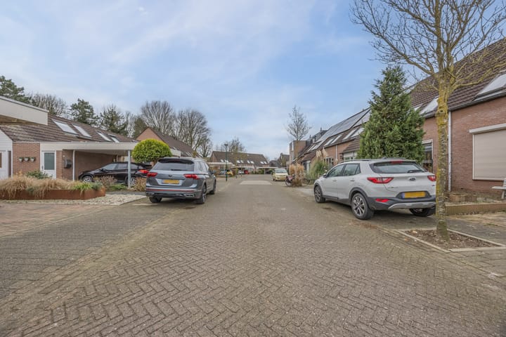 Foto 40 van Kardinaalsmuts 71