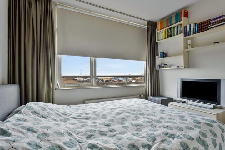 Foto 16 van Zernikelaan 348