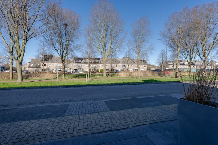 Photo 52 of Andrej Sacharovstraat 59