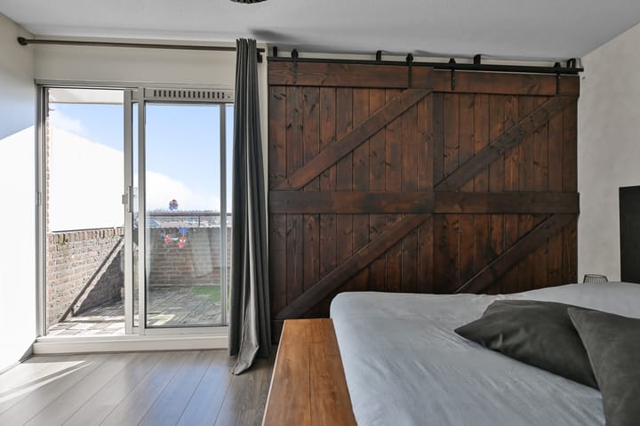 Photo 20 of Breestraat 185