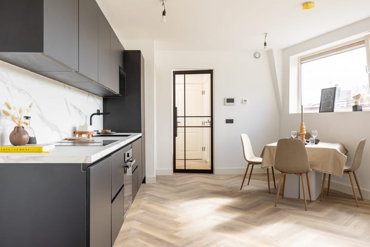 Foto 18 van Bleiswijkstraat 105-B