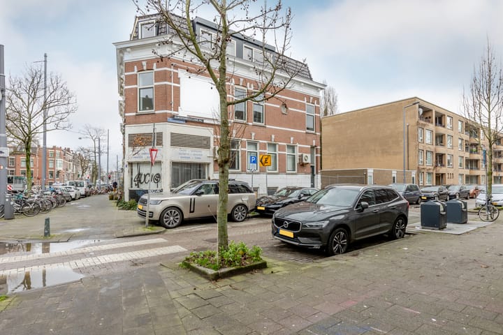 Photo 43 of Bleiswijkstraat 105-B
