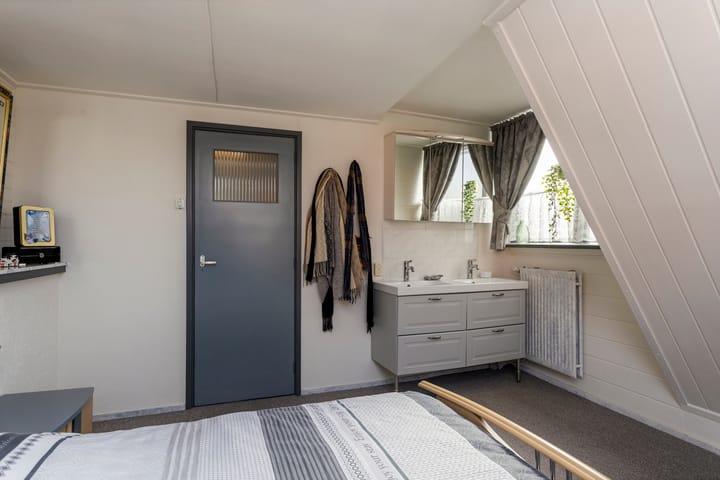 Foto 36 van Oosterstraat 70