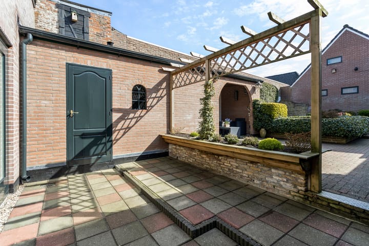 Foto 51 van Oosterstraat 70